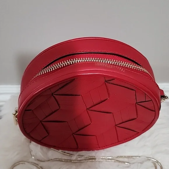 Welden Meridian Crossbody Circle Bag - Red Leather Gold Hardware EUC
